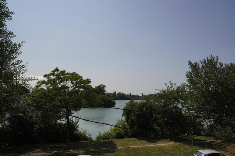 Baneasa Vila 370 MP  Ambasada Gradina