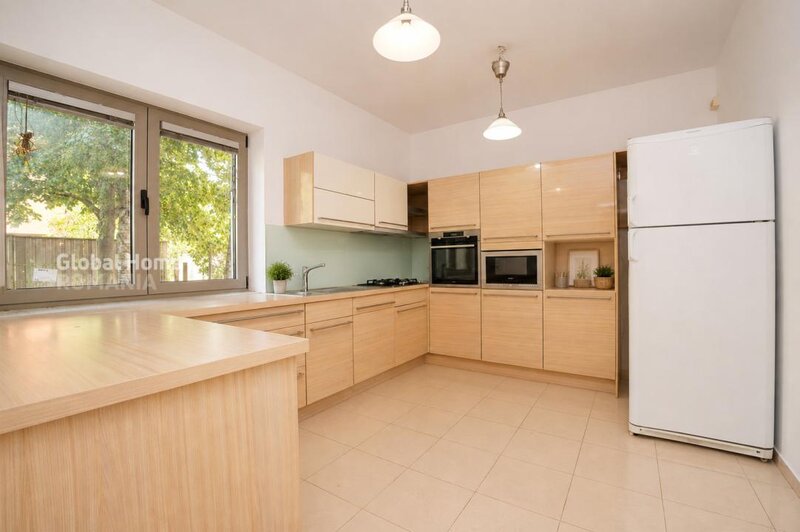 Baneasa Vila 370 MP  Ambasada Gradina
