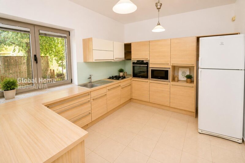 Baneasa Vila 370 MP  Ambasada Gradina
